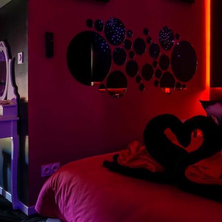 Desir'Oom Bed & Breakfast Cabannes ภายนอก รูปภาพ